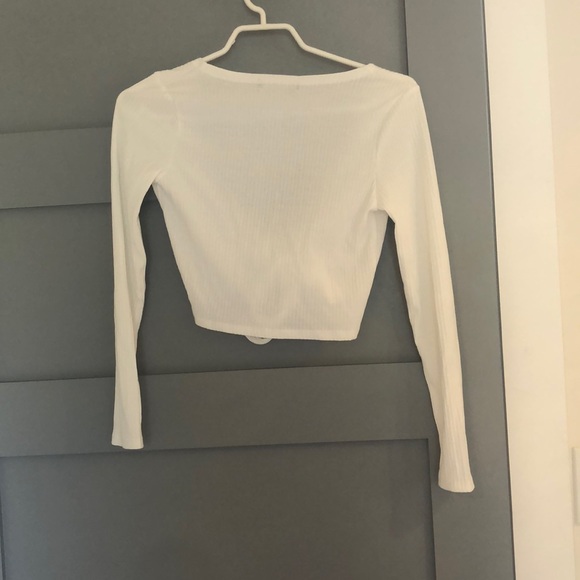 White tie up long sleeve! - Picture 5 of 5